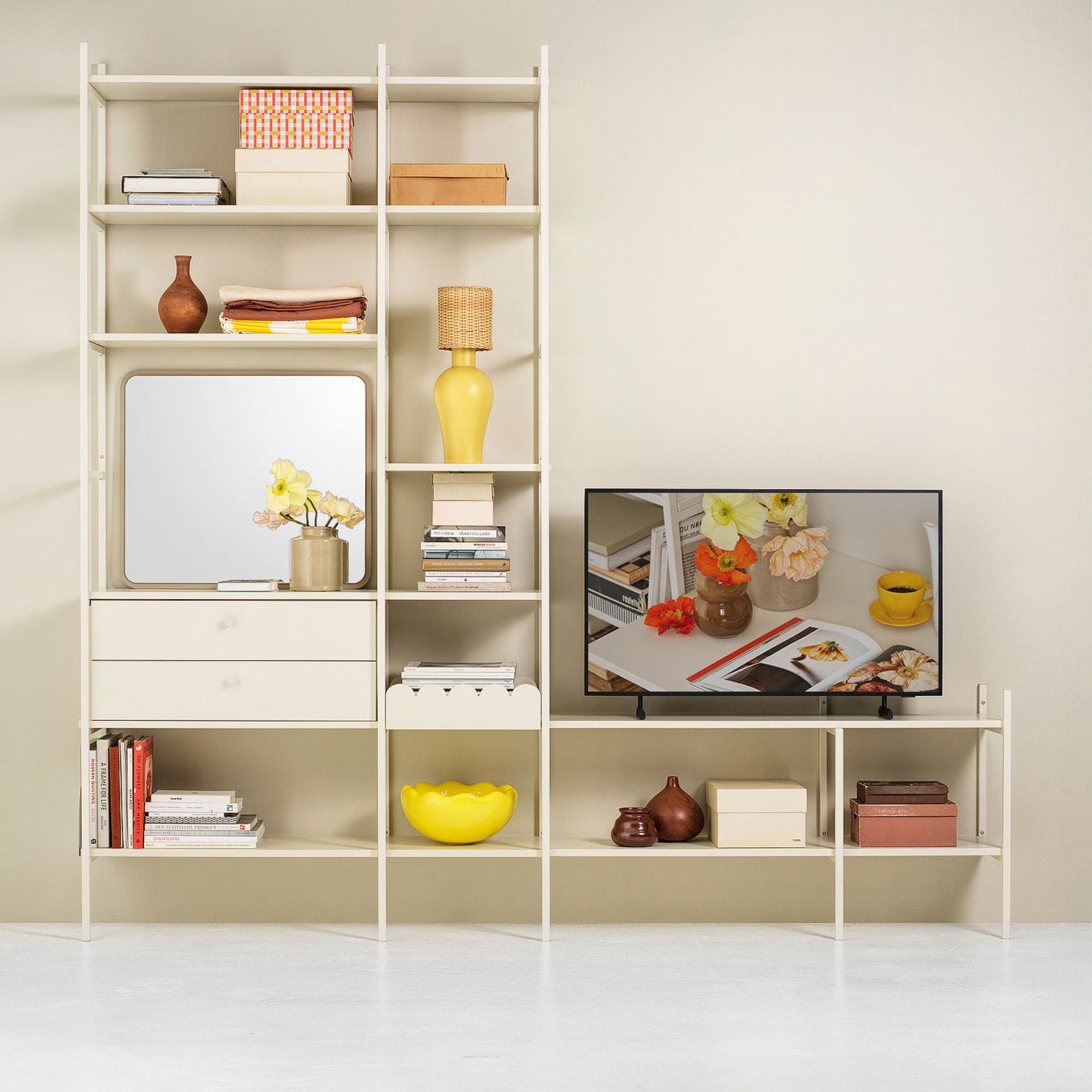 TV-shelf
