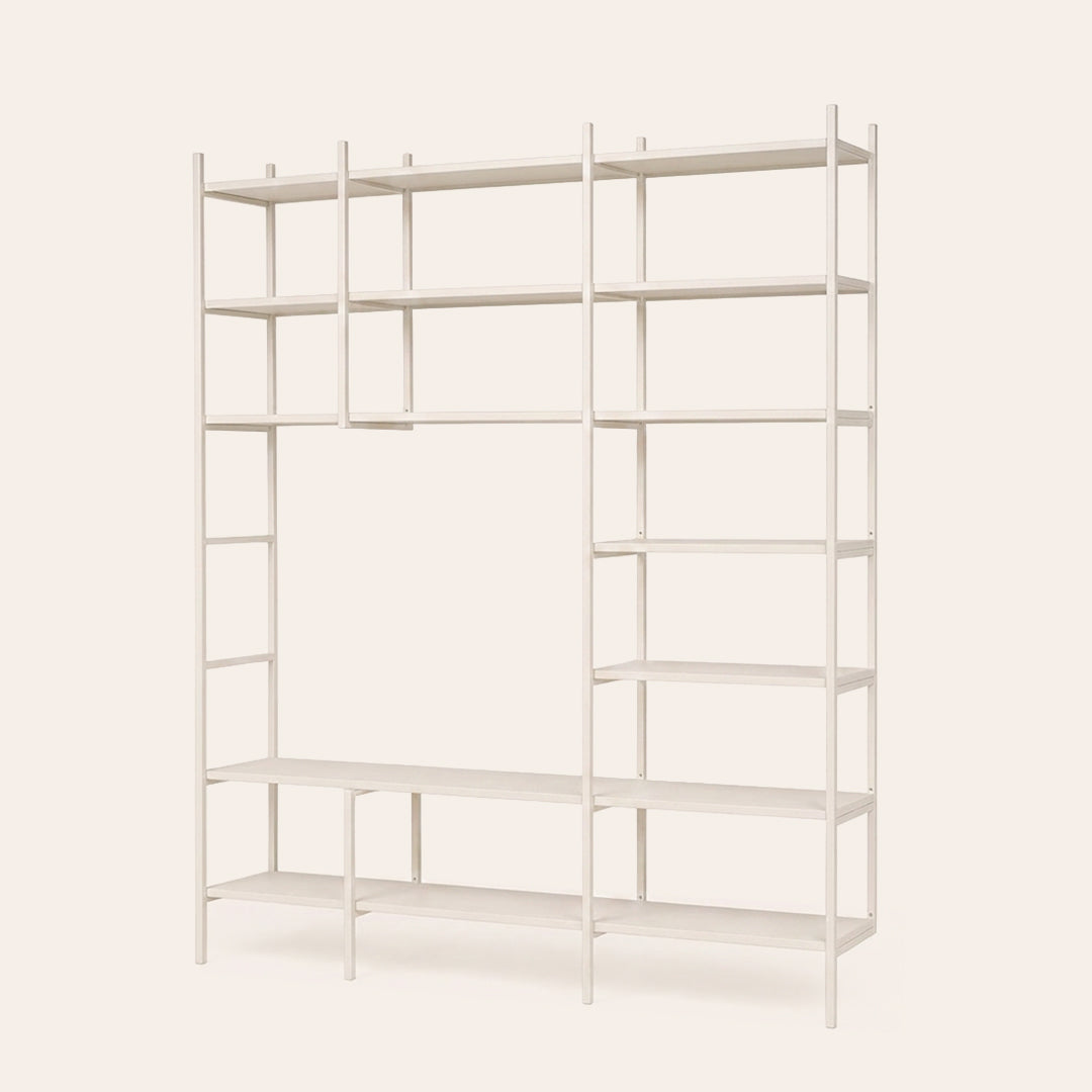 Klara Doktorow's shelf
