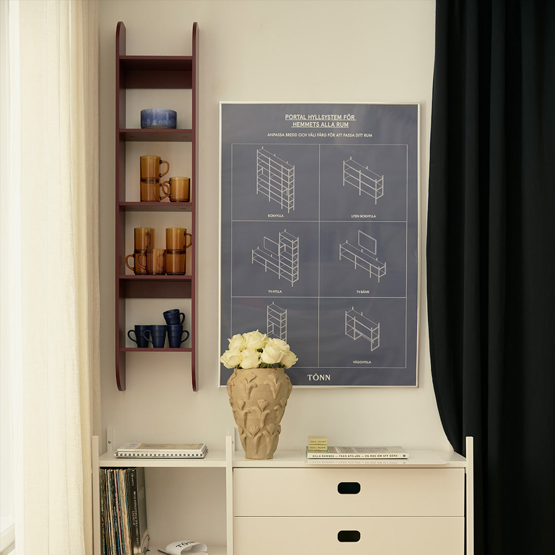 Flaneur Wall Shelf - Burgundy