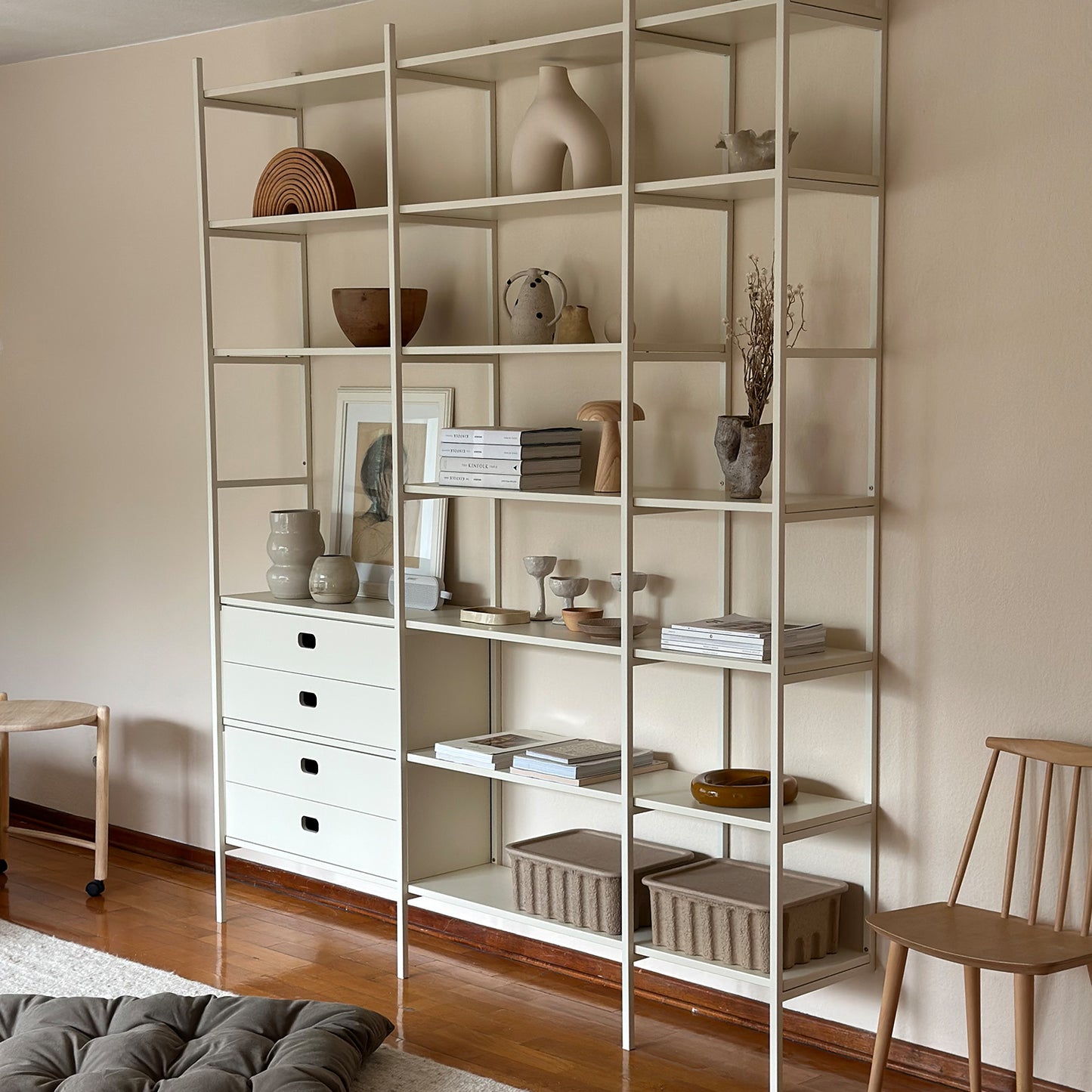 Bookshelf